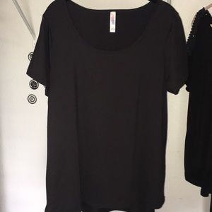 Solid black LuLaRoe Irma
